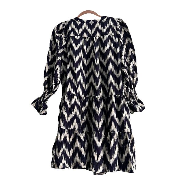 Pomander Place Navy Ikat Kenzo Dress XS/S Chevron Blue & White Tiered Tuckernuck - Picture 6 of 7